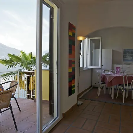 Alla Spiaggia Apartment Pino Lago Maggiore
